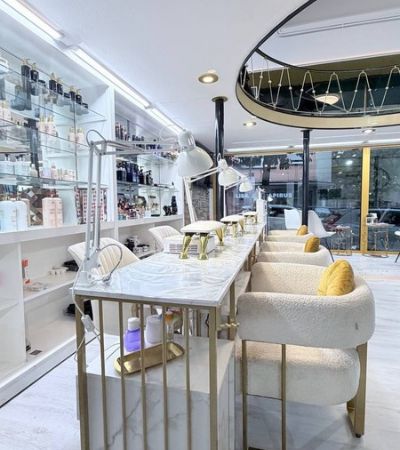 Espace coiffure et onglerie de TM Studio Beauté